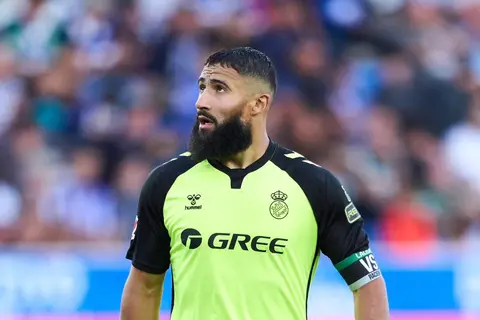 نبيل فقير على أعتاب الدوري السعودي من بوابة أبها